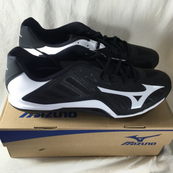 Mizuno Other - NIB Men's Heist IQ Baseball Shoe Size 16